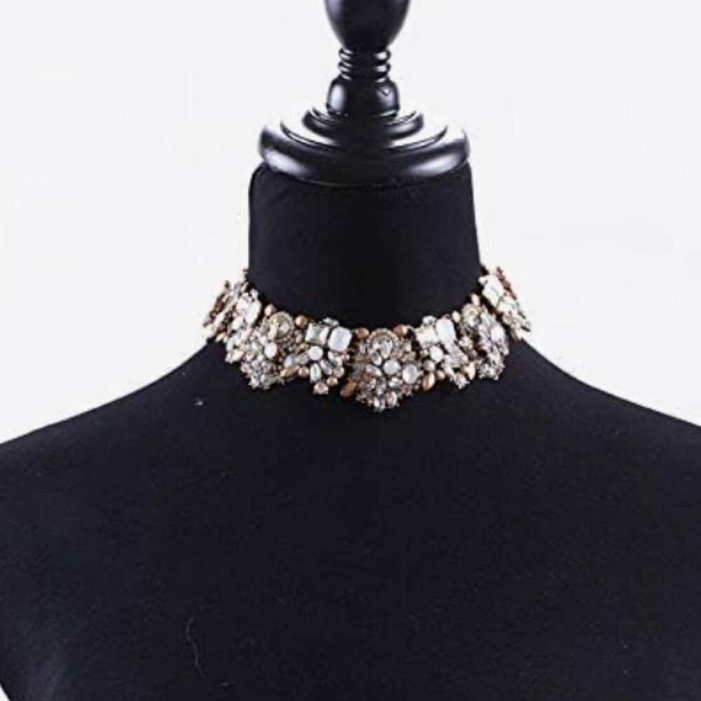 Crystal Rhinestone Luxury Necklace - Picture 2 of 3
